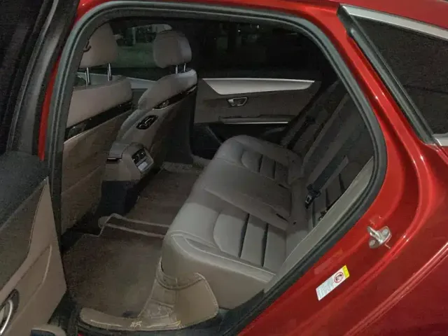 BYD Han — Фото автомобиля 11