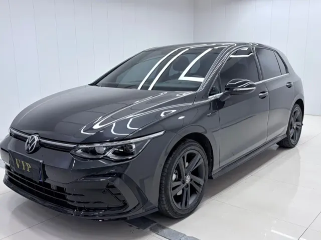 Фотография автомобиля — Volkswagen Golf