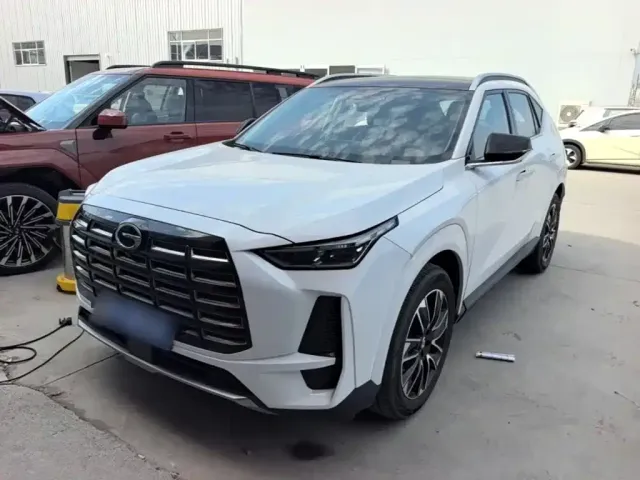 Фотография автомобиля — GAC Trumpchi GS4