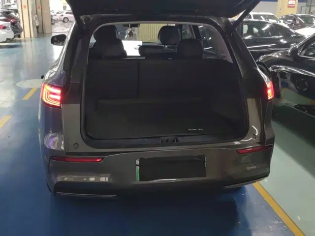 Geely Galaxy E5 — Фото автомобиля 18