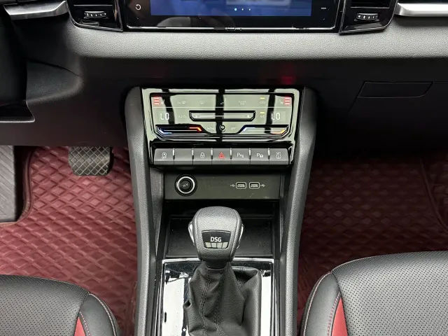 Skoda Karoq — Фото автомобиля 15