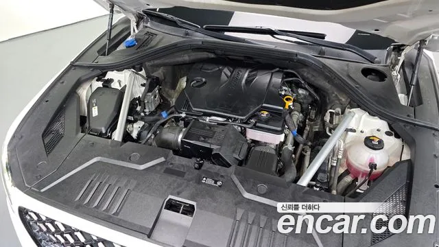 Genesis GV70 2.5T Бензин AWD — Фото автомобиля 6