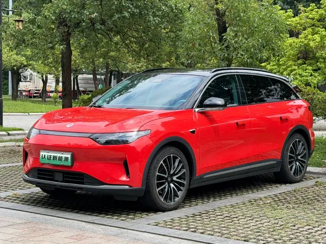 Фотография автомобиля — Leapmotor C11