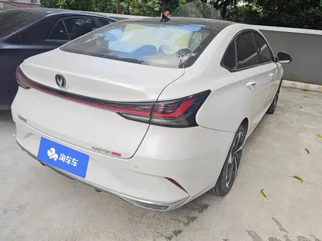 Changan Raeton Plus — Фото автомобиля 3