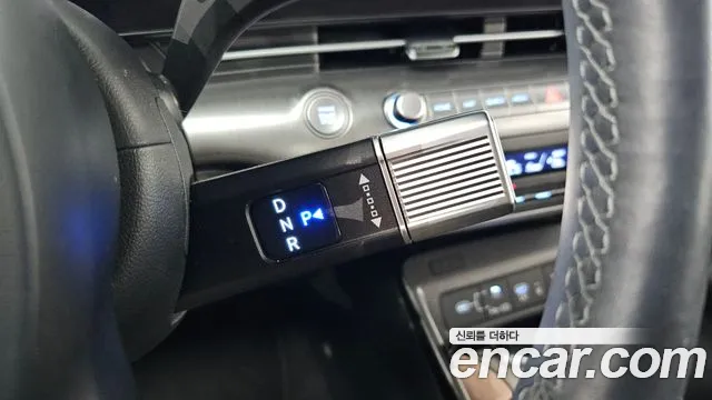 Hyundai Kona — Фото автомобиля 12
