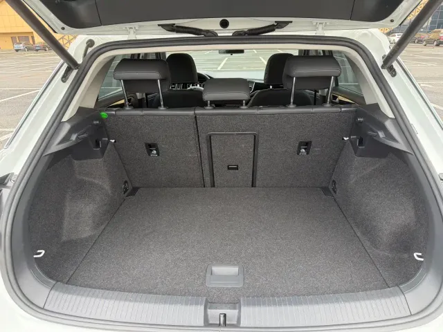 Volkswagen T-Roc — Фото автомобиля 7