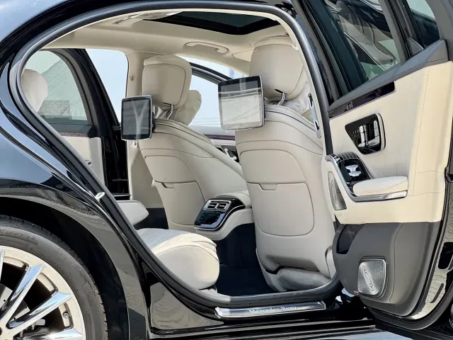 Mercedes-Benz S-Class — Фото автомобиля 8