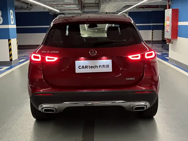Mercedes-Benz GLA-Class — Фото автомобиля 6