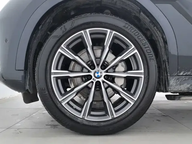 BMW X6 — Фото автомобиля 17
