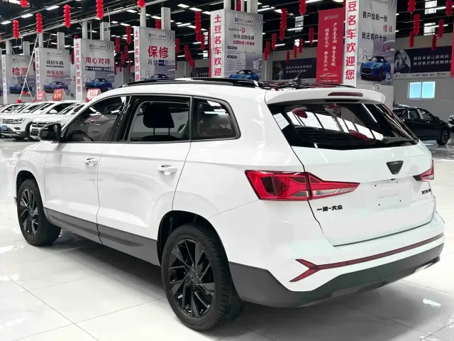 Jetta VS7 — Фото автомобиля 4