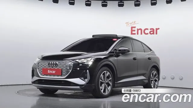 Фотография автомобиля — Audi Q4 e-tron F4