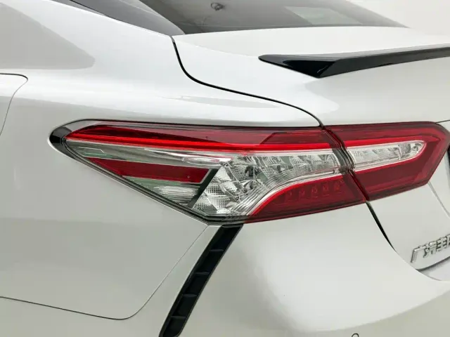Toyota Camry — Фото автомобиля 28