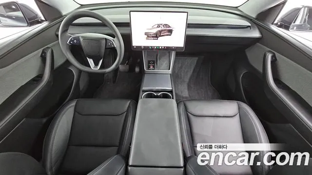 Tesla Model Y — Фото автомобиля 7