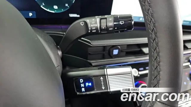 Hyundai Santa Fe MX5 — Фото автомобиля 9