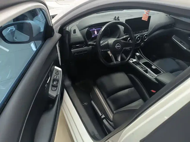 Nissan Sylphy — Фото автомобиля 15
