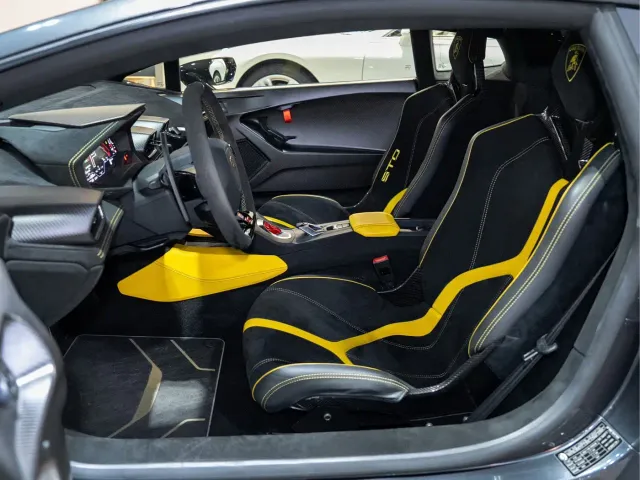 Lamborghini Huracan — Фото автомобиля 26