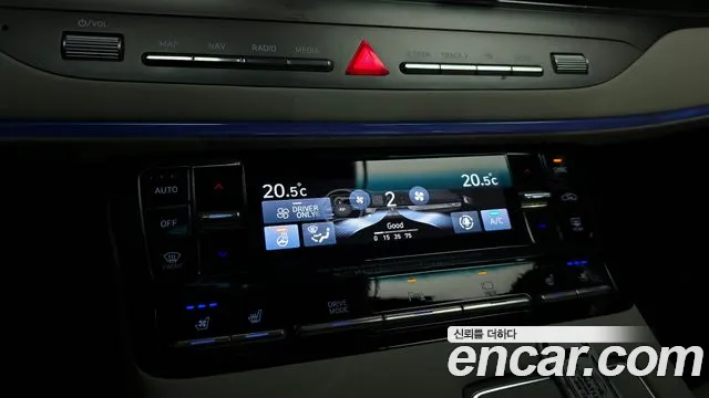 Hyundai Grandeur (New) Hybrid — Фото автомобиля 25