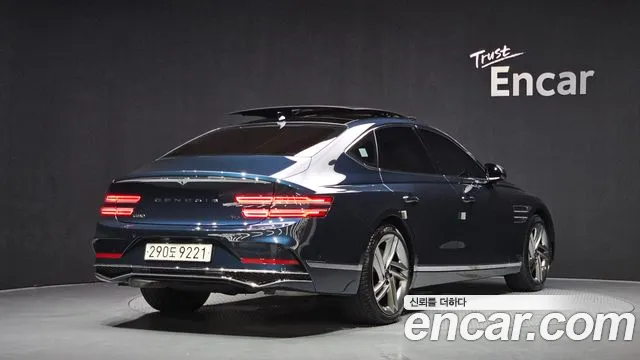 Genesis G80 Бензин 3.5 турбо AWD — Фото автомобиля 2