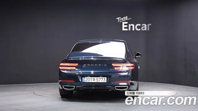 Genesis G80 Бензин 2.5 турбо AWD — Фото автомобиля 4