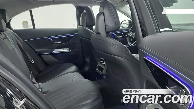 Mercedes-Benz E-Class W214 — Фото автомобиля 10