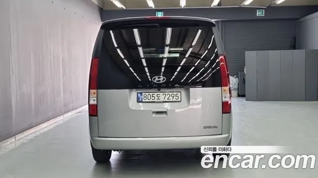 Hyundai Staria — Фото автомобиля 4