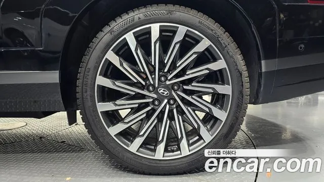 Hyundai Santa Fe MX5 — Фото автомобиля 5