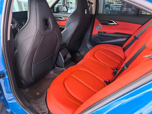 BMW 1 Series — Фото автомобиля 6