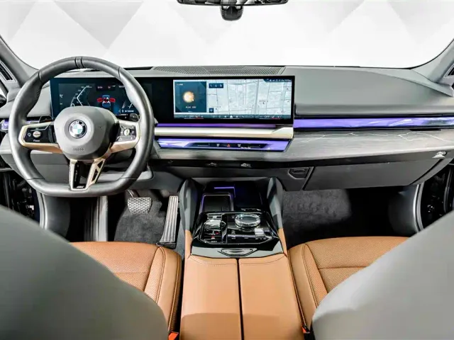 BMW 5 Series — Фото автомобиля 14