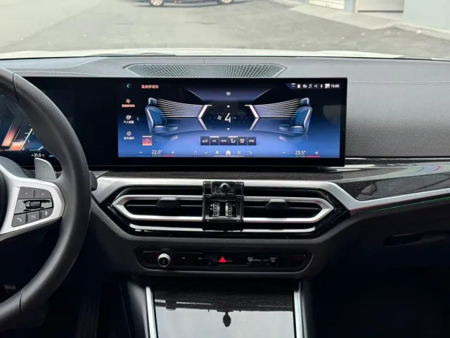 BMW 3 Series — Фото автомобиля 10