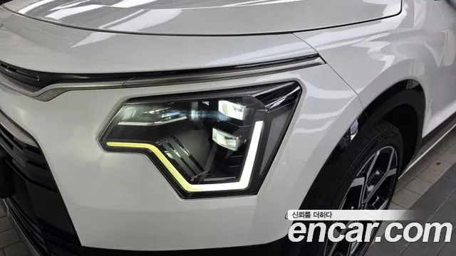Kia Niro The All New Niro — Фото автомобиля 7