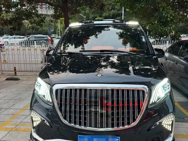 Фотография автомобиля — Mercedes-Benz Vito