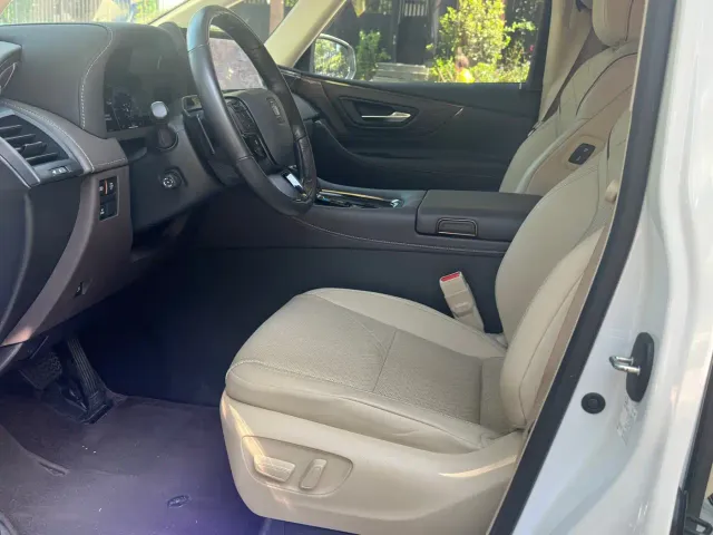 Toyota Vellfire — Фото автомобиля 8