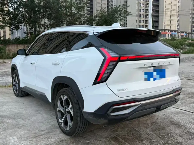 Geely Boyue L — Фото автомобиля 15