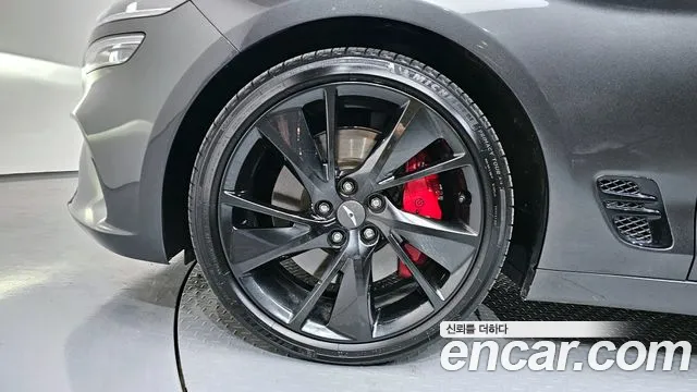 Genesis G70 — Фото автомобиля 5
