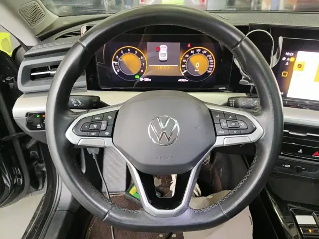 Volkswagen Lamando — Фото автомобиля 10