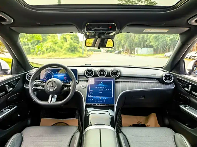 Mercedes-Benz C-Class — Фото автомобиля 8