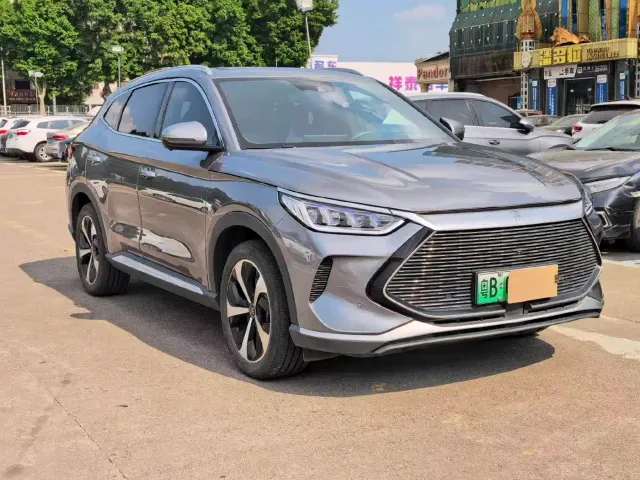 BYD Song PLUS — Фото автомобиля 3