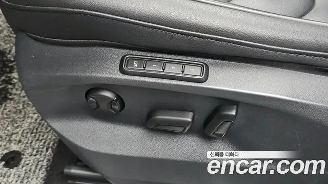 Volkswagen Tiguan Tiguan 2 поколение 2.0 TDI 4Motion Prestige — Фото автомобиля 18