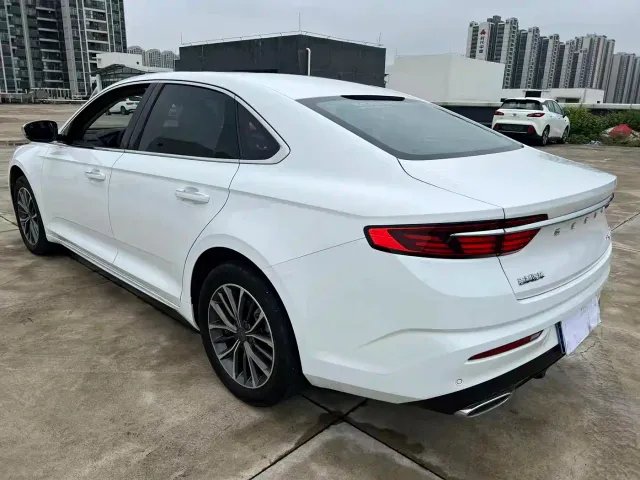 Geely Xingrui — Фото автомобиля 6