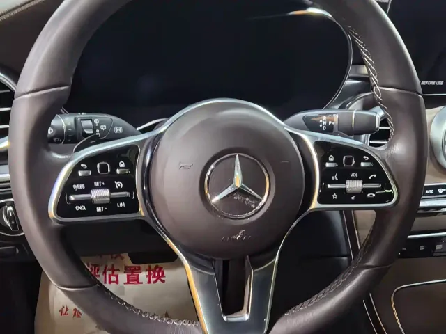 Mercedes-Benz GLC-Class — Фото автомобиля 11