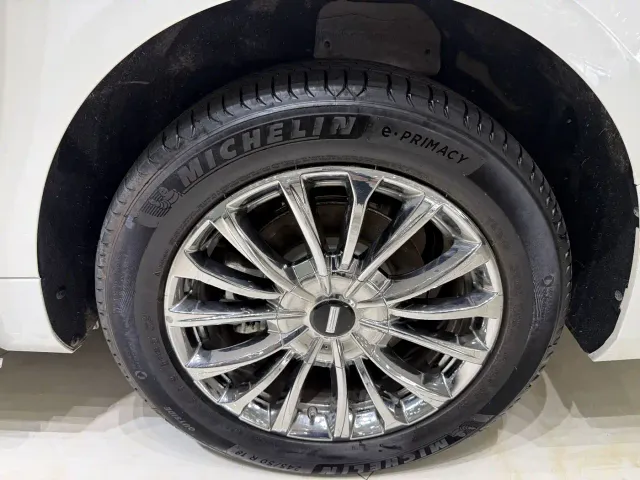 Wey Alpine — Фото автомобиля 16