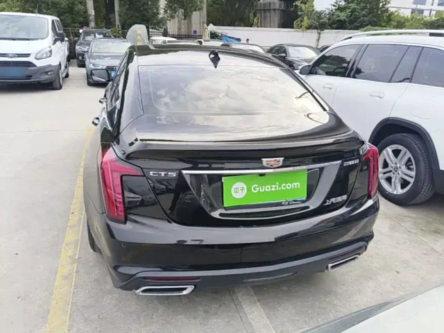 Cadillac CT5 — Фото автомобиля 5