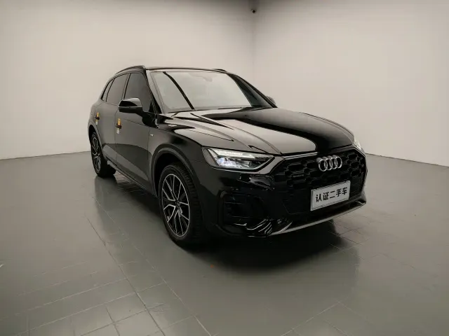Audi Q5L — Фото автомобиля 3