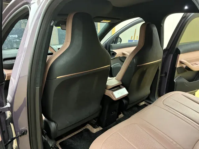 Nio EC6 — Фото автомобиля 15
