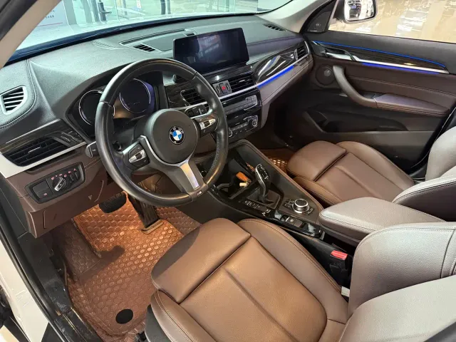 BMW X1 — Фото автомобиля 4