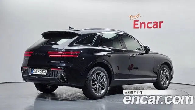 Genesis GV70 — Фото автомобиля 2