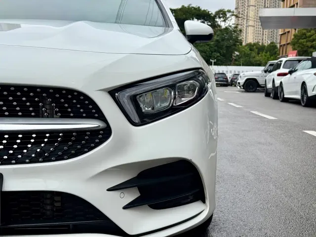 Mercedes-Benz A-Class — Фото автомобиля 10