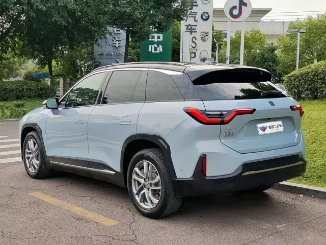 Nio ES6 — Фото автомобиля 4