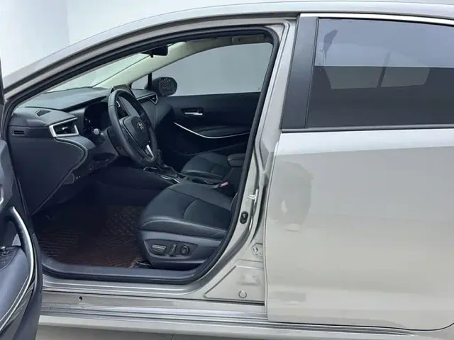 Toyota Corolla — Фото автомобиля 15