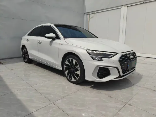 Audi A3 — Фото автомобиля 3